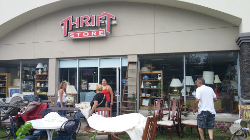 Thrift Couture, 1594 Lakewood Rd #1, Toms River, NJ 08755, USA, 
