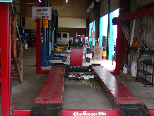 Auto Repair Shop «Sun-Mark Automotive Repair Service», reviews and photos, 1635 N Dale Mabry Hwy, Lutz, FL 33548, USA