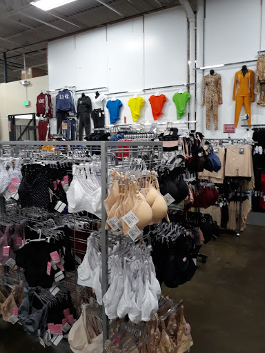 Uniform Store «Scrub Pro Uniforms & Alko Clothing Outlet», reviews and photos, 8801 Kelso Dr, Baltimore, MD 21221, USA