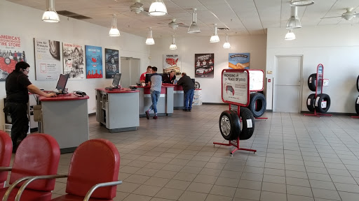 Tire Shop «Discount Tire Store - Layton, UT», reviews and photos, 881 W Hill Field Rd, Layton, UT 84041, USA