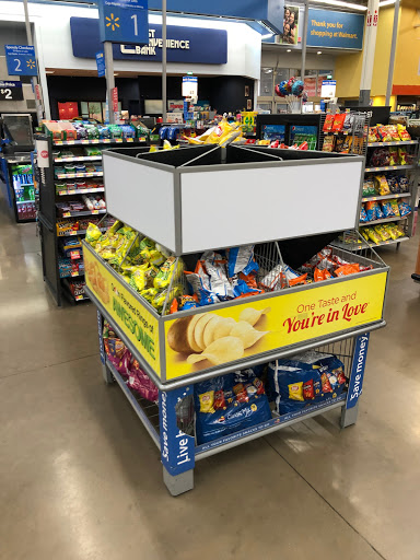 Department Store «Walmart Supercenter», reviews and photos, 305 10th St, Floresville, TX 78114, USA