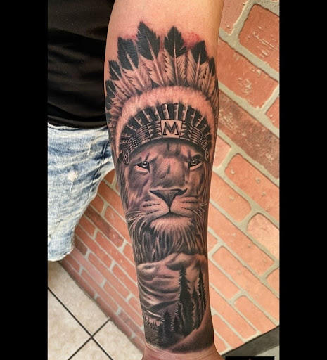Explore da vinci tattoo ideas, creative tattoo ideas in Millsboro, available at Tattoo Galaxy (Millsboro) Piercing & Custom tattoos