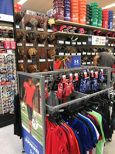 Sporting Goods Store «Academy Sports + Outdoors», reviews and photos, 16610 Southwest Fwy, Sugar Land, TX 77479, USA