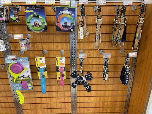 Marine Supply Store «West Marine», reviews and photos, 4141 S 76th St, Greenfield, WI 53220, USA