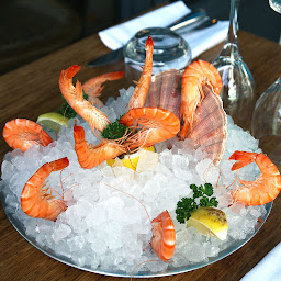 Photo n°126 de Le Village du Phare - Huîtres et fruits de mer à Boulogne-Billancourt ()