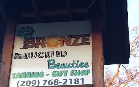 Bronze Buckled Beauties Tanning & Gift Shop image