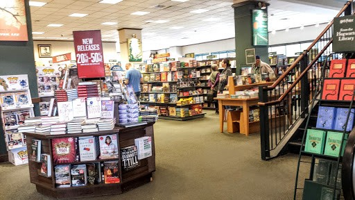 Book Store «Barnes & Noble», reviews and photos, 894 Marsh St, San Luis Obispo, CA 93401, USA