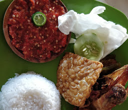 Warung Bu Naryo Banyuwangi photo