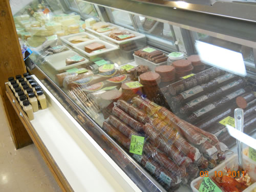 Supermarket «Twin Pine Country Store», reviews and photos, 1428 Seven Valleys Rd, York, PA 17408, USA