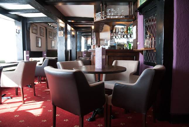 The Rottingdean Lounge Bar - Pub