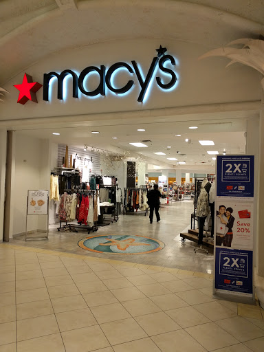 Shopping Mall «Edison Mall», reviews and photos, 4125 Cleveland Ave, Ft Myers, FL 33901, USA