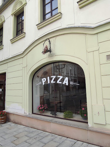 PIZZA GO - Pizzeria