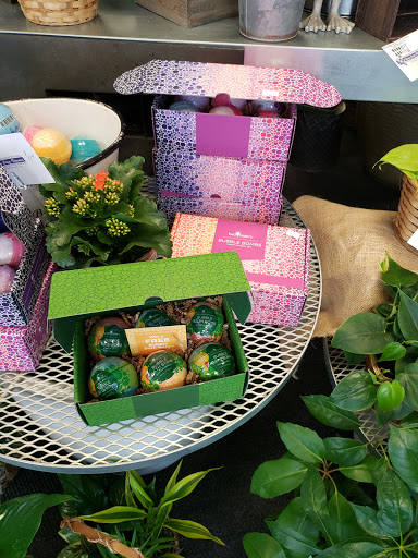 Florist «Bonnie Brae Flowers Inc», reviews and photos, 5595 E Evans Ave, Denver, CO 80222, USA