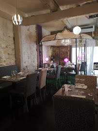 Atmosphère du Restaurant français La Taille de Guêpe à Antibes - n°2