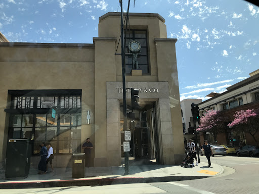 Jewelry Store «Tiffany & Co.», reviews and photos, 68 W Colorado Blvd, Pasadena, CA 91105, USA