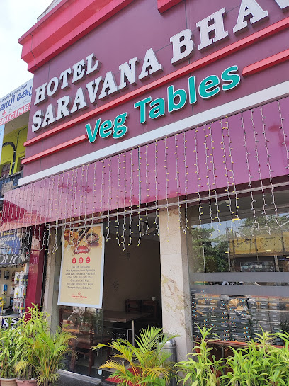 Hotel Saravana Bhavan (Pure Veg) - Banerji Rd, near Saritha Theatre, Kacheripady, Kochi, Ernakulam, Kerala 682031, India