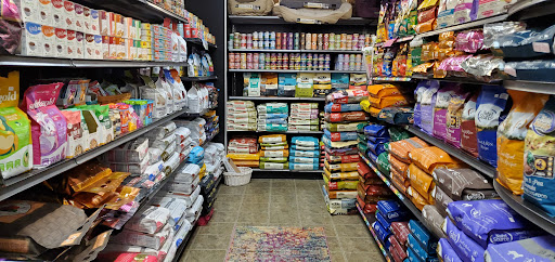 Pet Supply Store «Choppers Holistic Pet Foods», reviews and photos, 612 Regents Blvd, Fircrest, WA 98466, USA