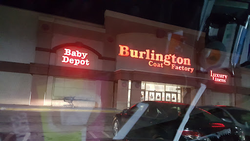 Shopping Mall «Copaco Shopping Center», reviews and photos, 335 Cottage Grove Rd, Bloomfield, CT 06002, USA