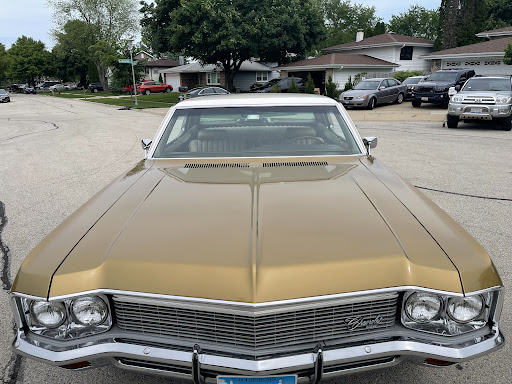 Auto Body Shop «Maaco Collision Repair & Auto Painting», reviews and photos, 1716 E Oakton St, Des Plaines, IL 60018, USA