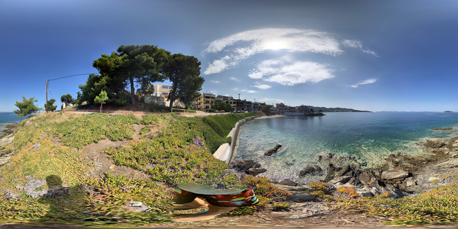 Fotografija N.Marmaras beach II z modra čista voda površino