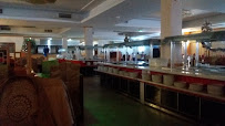 Atmosphère du Restaurant asiatique La Cité d'Or 168 à Antibes - n°12