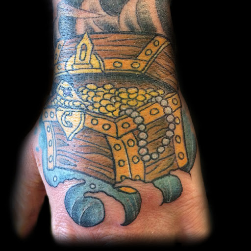 Tattoo Shop «Wonderland Tattoo Studio», reviews and photos, 23531 Little Mack Ave, St Clair Shores, MI 48080, USA