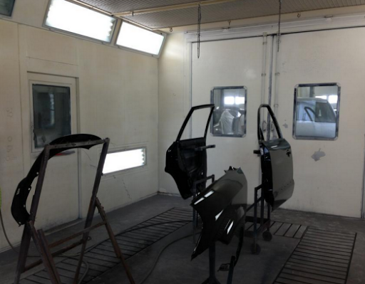 Auto Body Shop «Kelley & Souder Collision Service», reviews and photos, 3241 Ridge Pike, Eagleville, PA 19403, USA