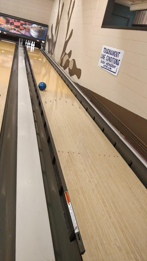 Bowling Alley «Lawn Lanes», reviews and photos, 6750 S Pulaski Rd, Chicago, IL 60629, USA