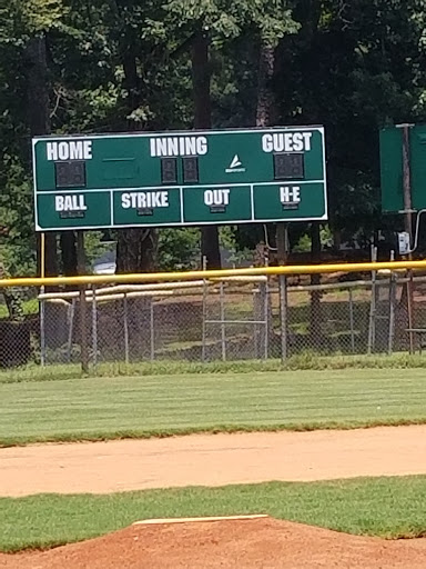 Golf Course «Alfred Tup Holmes Golf Course», reviews and photos, 2300 Wilson Dr SW, Atlanta, GA 30311, USA