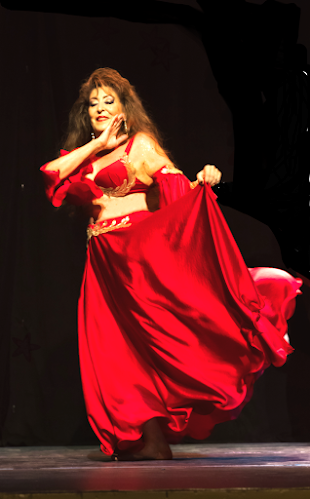 IN CHORUS σχολή χορού - Χαλάνδρι