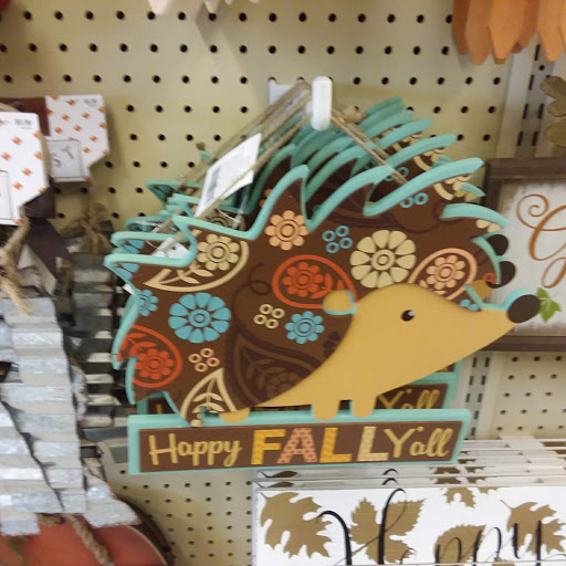 Craft Store «Hobby Lobby», reviews and photos, 1146 Hickory Point Mall, Forsyth, IL 62535, USA