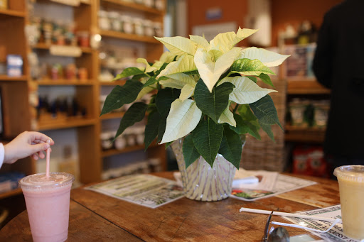 Grocery Store «Natural Marketplace», reviews and photos, 5 Diagonal St, Warrenton, VA 20186, USA