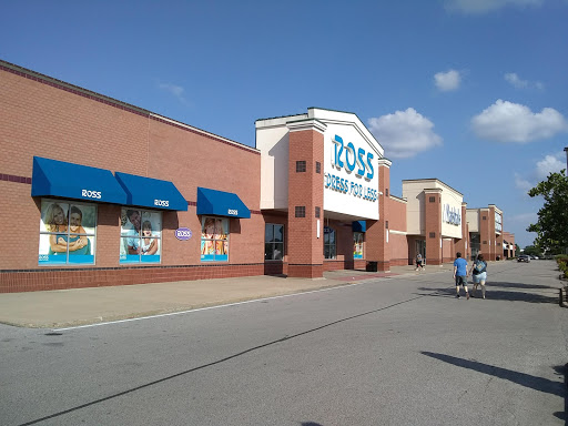 Clothing Store «Ross Dress for Less», reviews and photos, 3300 S Glenstone Ave, Springfield, MO 65804, USA