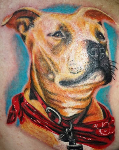 Tattoo Shop «Silver Screen Tattoo & Body Piercing», reviews and photos, 1559 Myers St, Oroville, CA 95965, USA