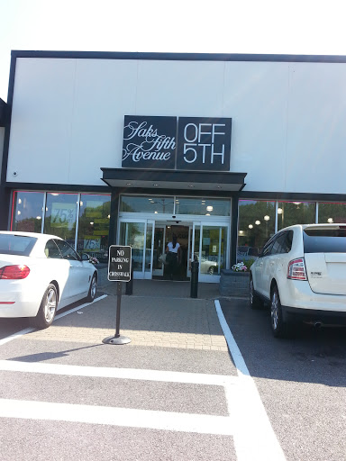Department Store «Saks OFF 5TH», reviews and photos, 29 Tarrytown Rd, White Plains, NY 10607, USA