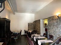 Atmosphère du Restaurant français Le Garage à Montbonnot-Saint-Martin - n°3