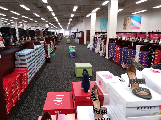 Shoe Store «Shoe Dept. Encore», reviews and photos, 3199 S Linden Rd, Flint, MI 48507, USA