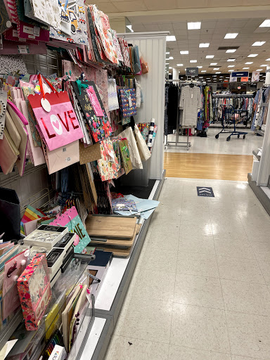 Department Store «Marshalls», reviews and photos, 3855 E Foothill Blvd, Pasadena, CA 91107, USA