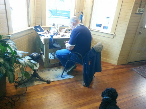 Tobacco Shop «Old Firehouse Smoke Shop», reviews and photos, 116 Rock St, Fall River, MA 02720, USA