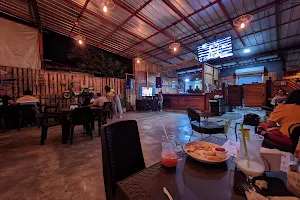 Ruta Vieja 19 Bar and Grill image