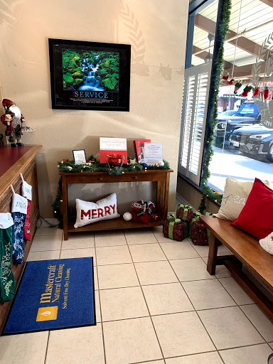 Dry Cleaner «Mastercraft Solvent Free Dry Cleaning», reviews and photos, 5142 N Palm Ave, Fresno, CA 93704, USA