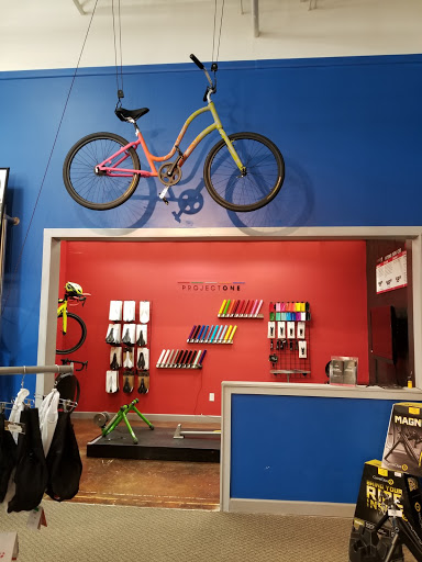 Bicycle Store «Trek Bicycle Store of Estero», reviews and photos, 8001 Plaza del Lago Dr #101, Estero, FL 33928, USA