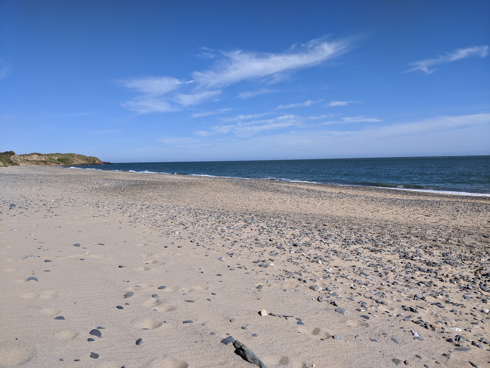 Foto av Kilpatrick Beach med rymlig strand