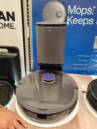 Electronics Store «Best Buy», reviews and photos, 925 Paterson Plank Rd, Secaucus, NJ 07094, USA