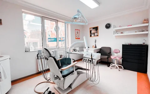 Dental Oral and Dental Health Clinic image