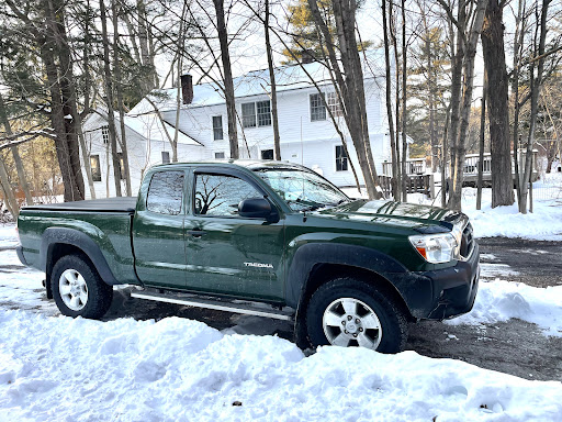 Auto Body Shop «Maaco Collision Repair & Auto Painting», reviews and photos, 78 Sylvan St, West Springfield, MA 01089, USA