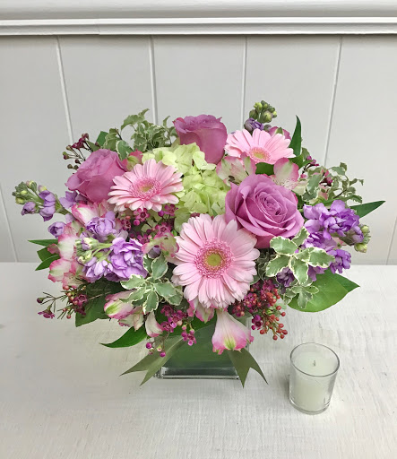 Florist «LaVassar Florists», reviews and photos, 7530 20th Ave NE, Seattle, WA 98115, USA