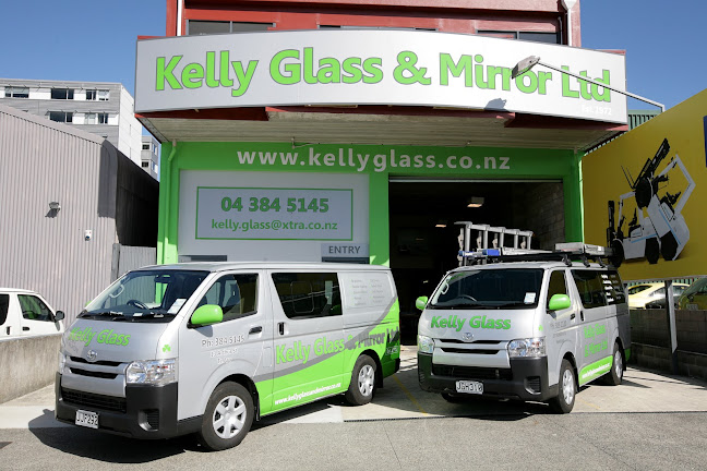 Kelly Glass & Mirror - Auto glass shop