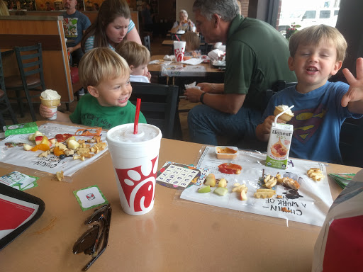 Fast Food Restaurant «Chick-fil-A», reviews and photos, 14314 Farm to Market 2920, Tomball, TX 77377, USA