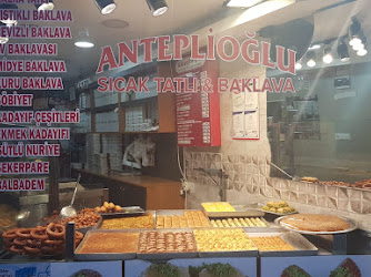 Antepli Oğlu Sicak Tatli Baklava Kadayif